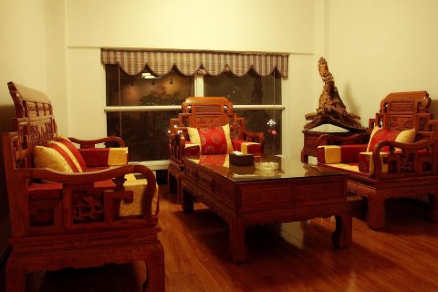 光泽中山商务酒店(九龙峰森林公园店)