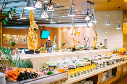 西安天域凯莱大饭店(建筑科技大学李家村地铁站店)