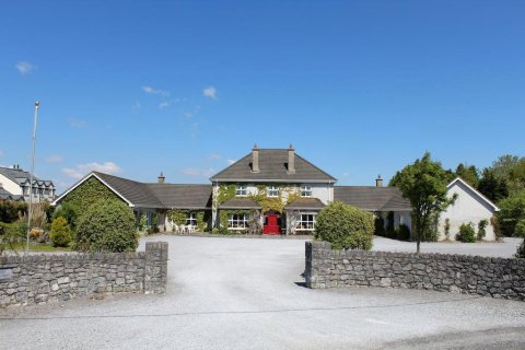 阿德尔乡间别墅酒店(Adare Country House)