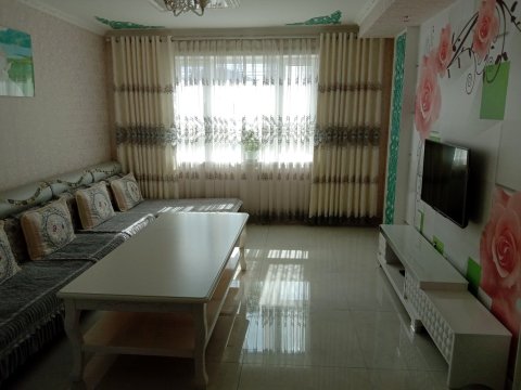 阿勒泰巴格达提公寓(2号店)