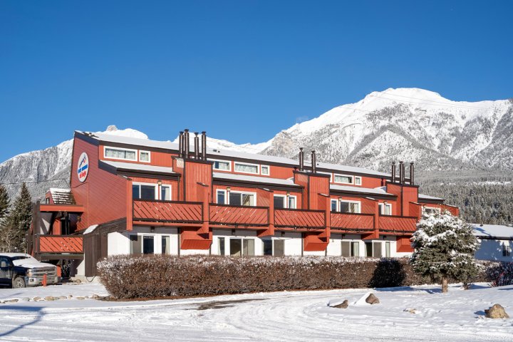 落矶山滑雪旅舍(Rocky Mountain Ski Lodge)