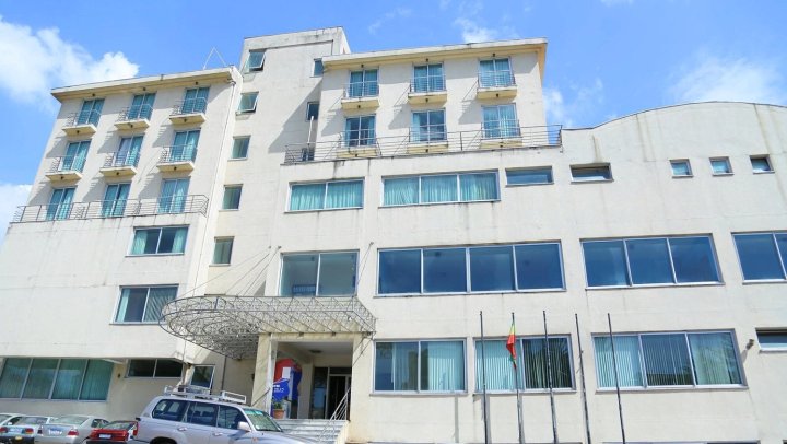 艾比尔塔酒店(Embilta Hotel)