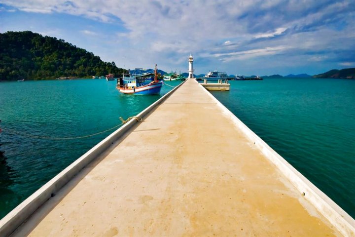 绿色小屋海滩度假村酒店(Green Cottage Beach Resort)