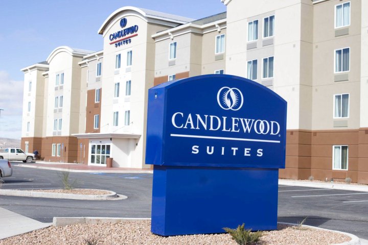 卡尔斯巴德南烛木套房酒店 - IHG 旗下酒店(Candlewood Suites Carlsbad South, an IHG Hotel)