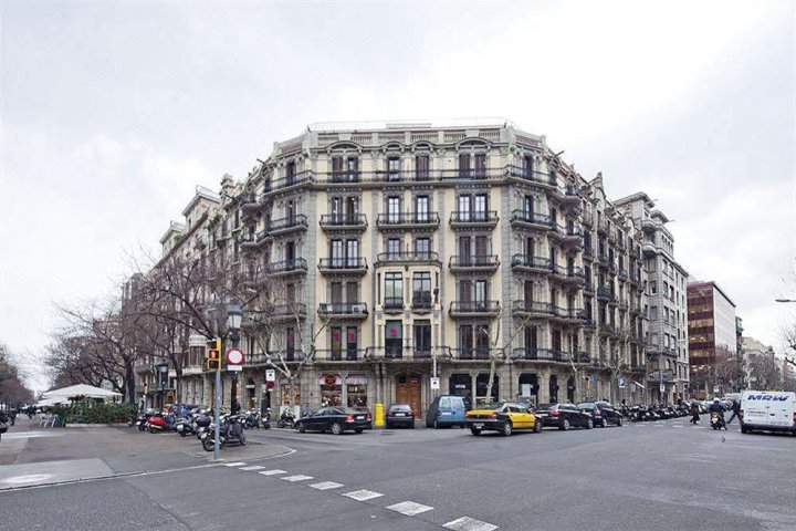 BCN兰布拉加泰罗尼亚公寓(BCN Rambla Catalunya Apartments)