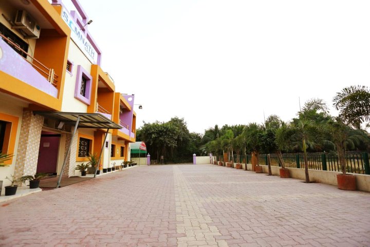 Hotel Somnath Sagar