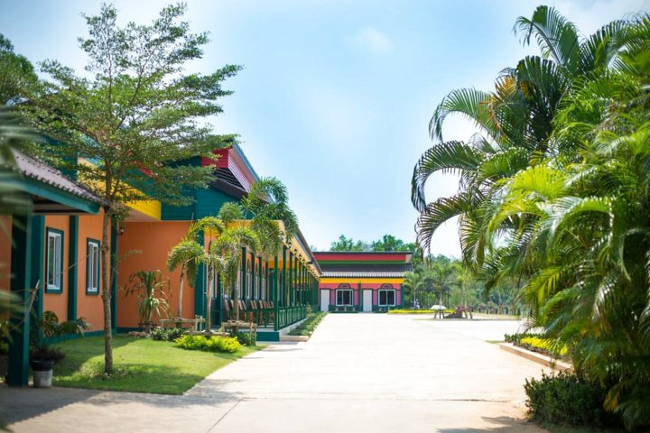 拜林酒店(Pailin Resort)