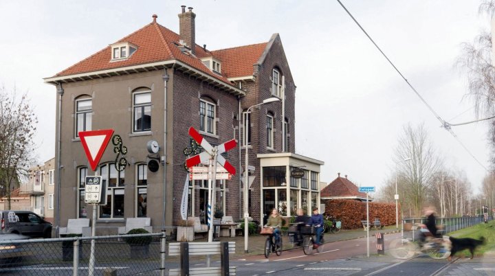 阿姆斯特尔芬站酒店(Hotel Station Amstelveen)