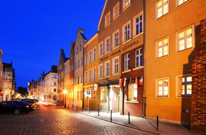 沃恩米亚斯托酒店(Hotel Wolne Miasto Old Town Gdańsk)