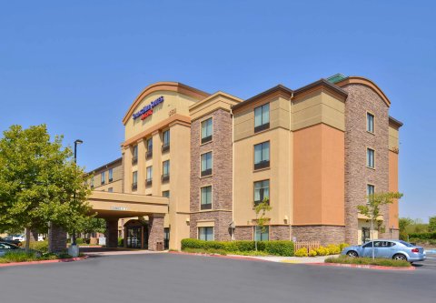 萨克拉门托罗斯维尔万豪春丘酒店(SpringHill Suites by Marriott Sacramento Roseville)