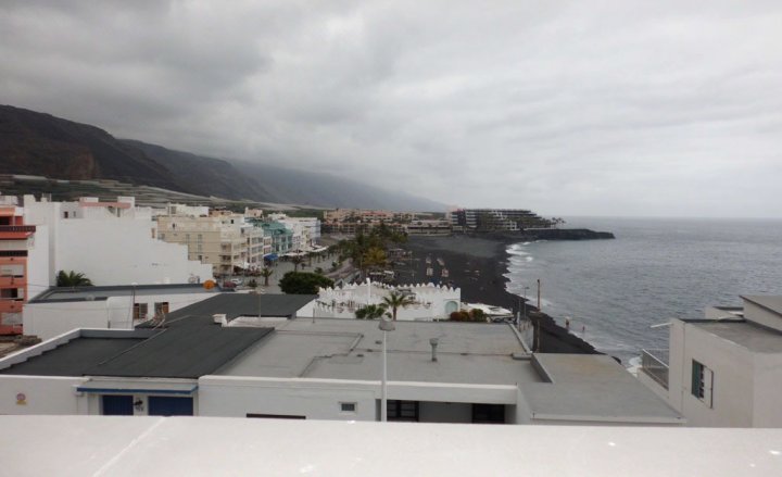 Puerto Naos Valentina Beach