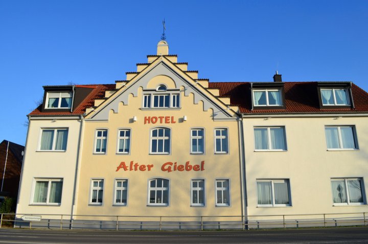 奥尔特吉贝尔酒店(Hotel Alter Giebel)