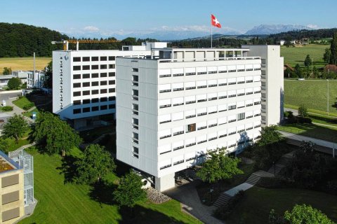 苏尔塞营地会议酒店(Campus Sursee Seminarzentrum)
