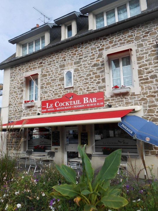 乐考克泰尔酒吧餐厅酒店(Hôtel Restaurant le Cocktail Bar)