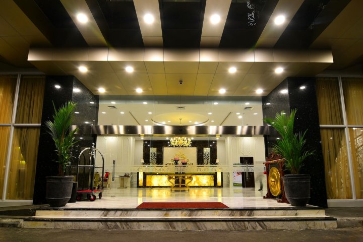 日惹凯莎大酒店(Grand Keisha Yogyakarta)