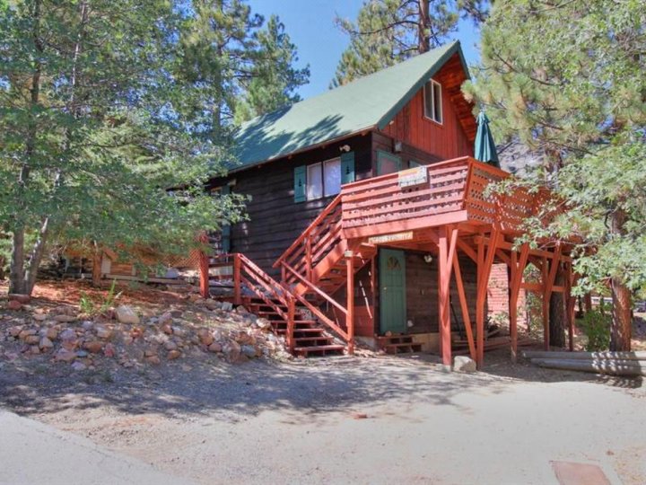 可爱小屋酒店 - 1154 大熊假期酒店(Bonita Cabin-1154 by Big Bear Vacations)