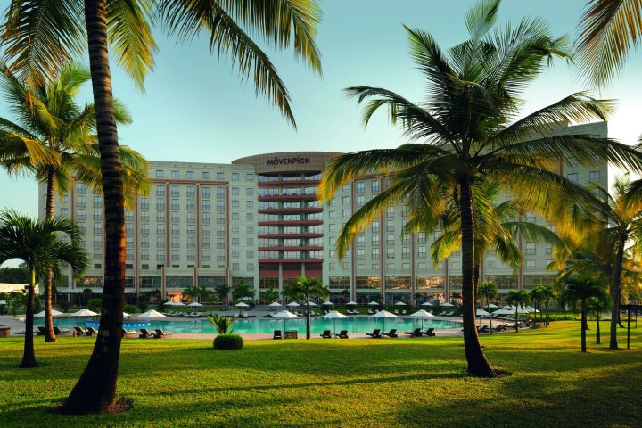 阿克拉瑞享大使酒店(Mövenpick Ambassador Hotel Accra)