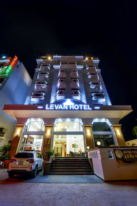 莱文酒店(Levan Hotel)