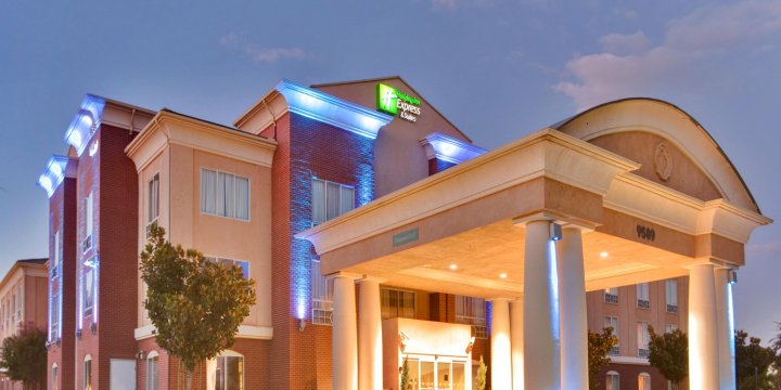 奥兰多机场智选假日套房酒店-米尔斯购物中心(Holiday Inn Express Hotel & Suites Ontario Airport-Mills Mall, an IHG Hotel)