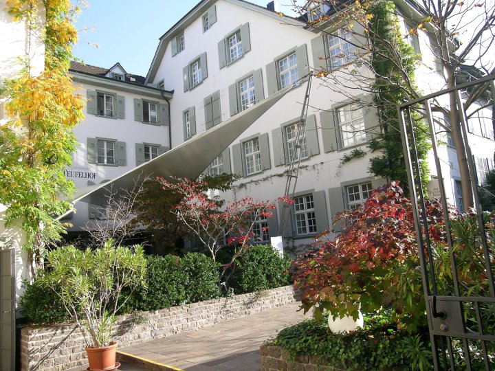 巴塞尔特芬霍夫文化旅馆酒店(Gast - und Kulturhaus Der Teufelhof Basel)
