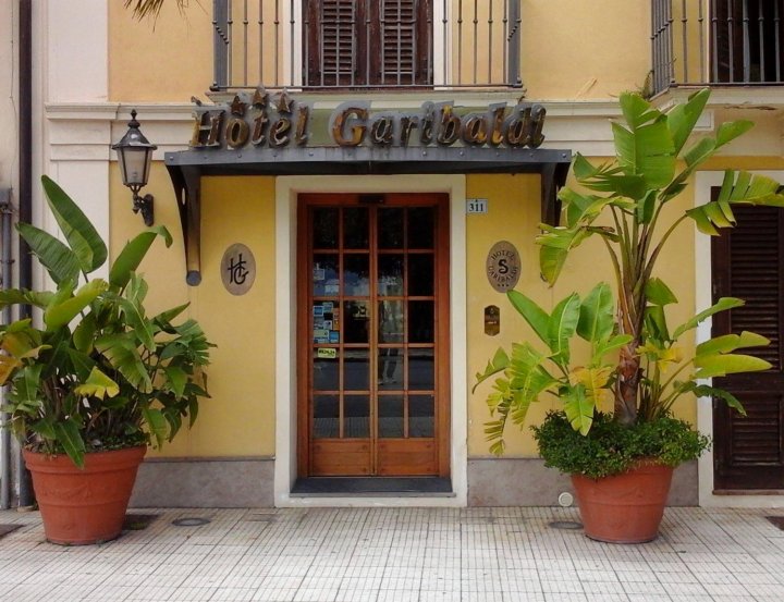 加里波迪酒店(Hotel Garibaldi)