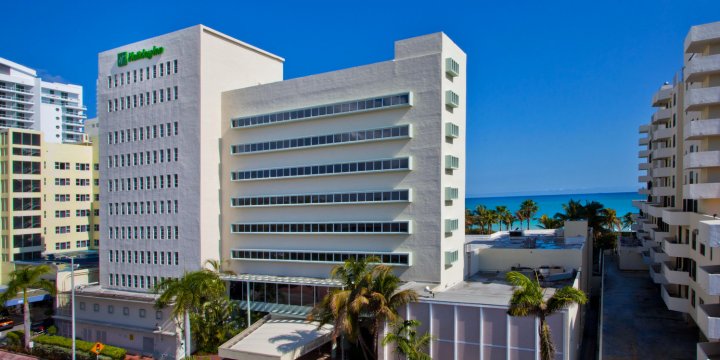 迈阿密海滩海滨假日酒店(Holiday Inn Miami Beach-Oceanfront, an IHG Hotel)