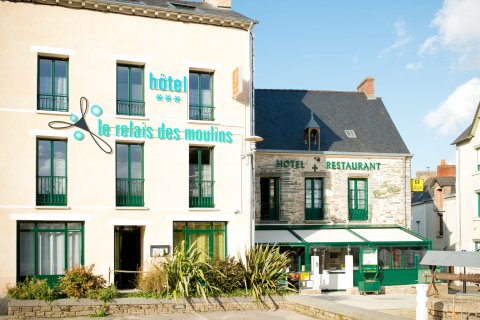 绿十字餐厅酒店(La Croix Verte)