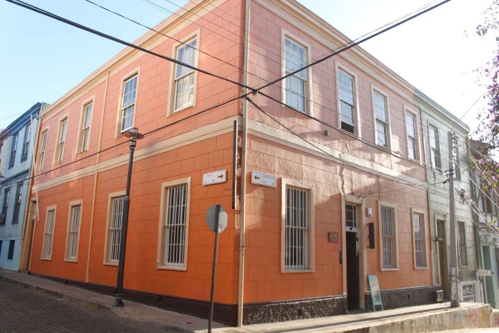 瓦帕莱梭柯伦比纳青年旅舍(Hostal La Colombina de Valparaiso - Hostel)