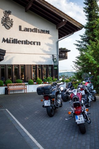 姆勒伯兰德酒店(Landhaus Müllenborn)