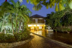 老游艇俱乐部海滨度假酒店(Antigua Yacht Club Marina Resort)