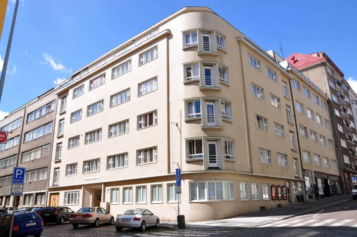 布拉格大都市公寓酒店 （维弗柯瓦住宅）(Metropolis Prague Apartments (Rezidence Veverkova))