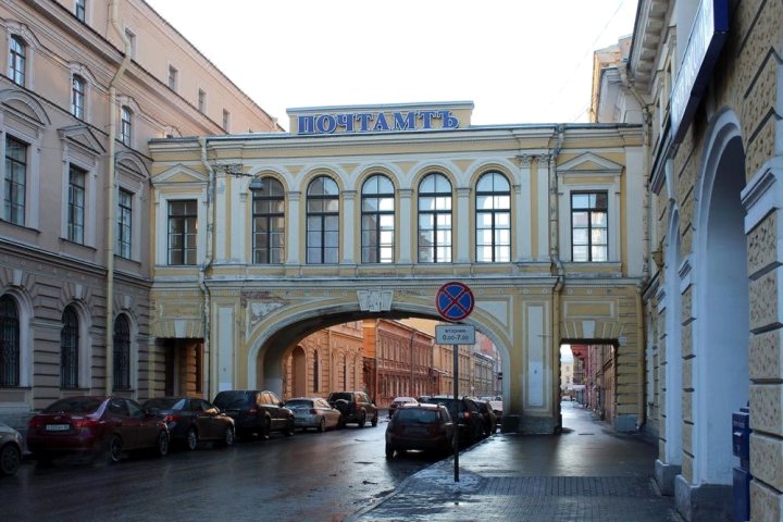 欧若拉邮局公寓 10 号酒店(Avrora Apartments Pochtamtskaya 10)