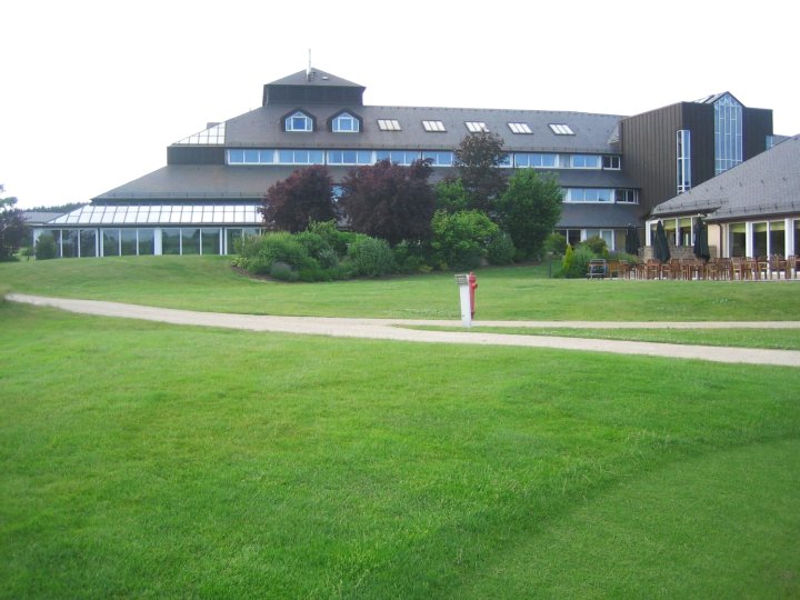 卢森堡菊冈美居高尔夫及Spa酒店(Mercure Luxembourg Kikuoka Golf & Spa)