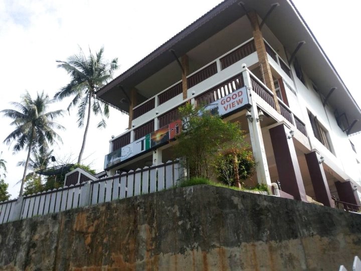 P.U.P Bamboo Bungalow