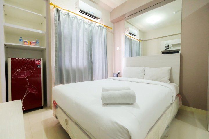 普拉穆卡城市宁静公寓住宿开放式公寓特拉维利奥酒店(Studio at Green Pramuka City Serene Apartment Living by Travelio)