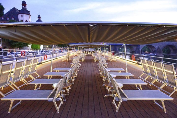 Fair Cruise Fisrt Class Hotelship Dusseldorf