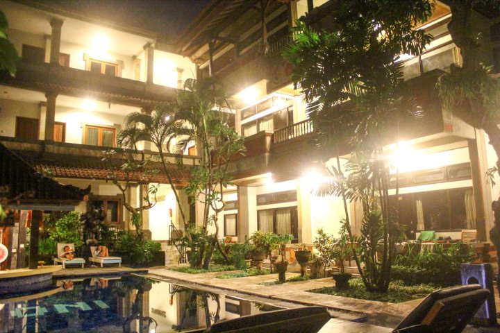 巴厘岛勒吉安村海滩度假村(Legian Village Beach Resort - CHSE Certified)