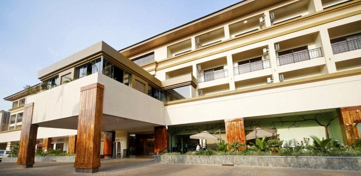 恩德培贝斯特韦斯特精品花园酒店(Best Western Premier Garden Hotel Entebbe)