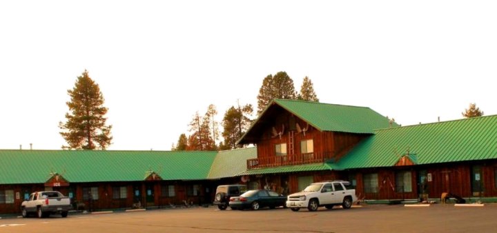 木匠乡村旅馆(The Woodsman Country Lodge)