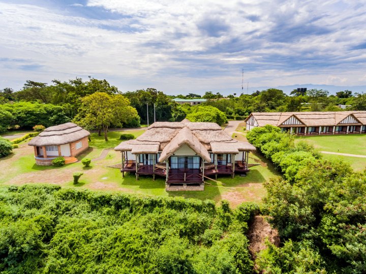 苗亚野生动物园旅馆(Mweya Safari Lodge)