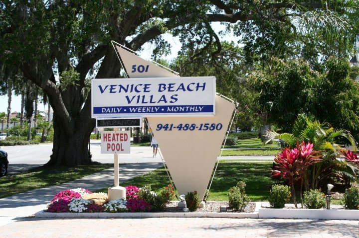 威尼斯海滩别墅(Venice Beach Villas)