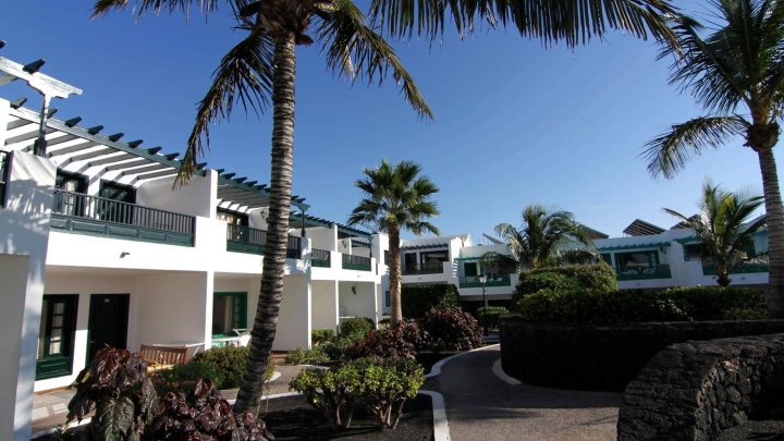 科斯塔萨尔别墅和套房公寓(Ilunion Costa SAL Lanzarote)