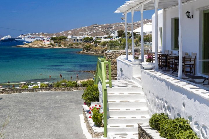 米科诺斯海滩酒店(Mykonos Beach Hotel)