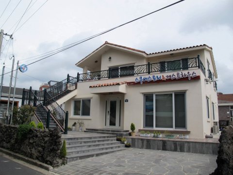 济州潜水层宾馆(Jeju Scuba Story Guesthouse)