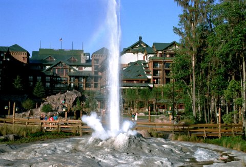 迪士尼维德尼斯旅馆(Disney's Wilderness Lodge)