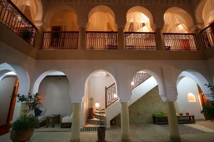 里亚德贝伦西摩洛哥传统庭院住宅(Riad Berenssi)
