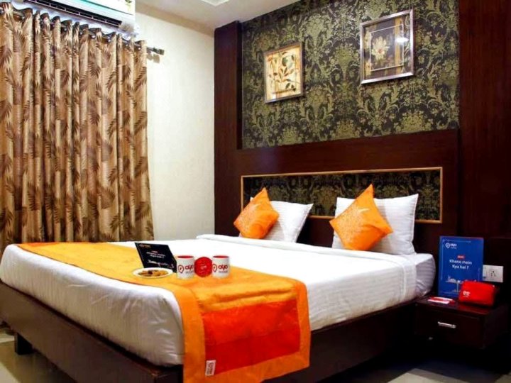 JNTU 库卡佩里 OYO 酒店(OYO Rooms Jntu Kukatpally)