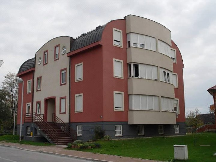 乌尔巴纳维拉公寓(Apartment Urbana Vila)