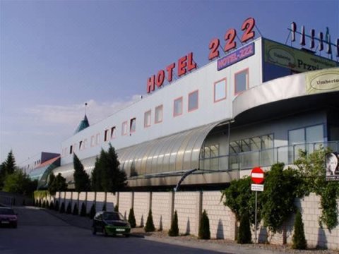 222酒店(Hotel 222)