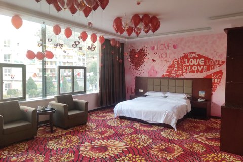 吴堡一品盛世大酒店